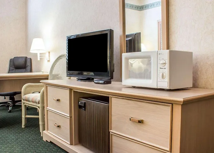 Hotel La Quinta & By Wyndham Copper Valley 2*