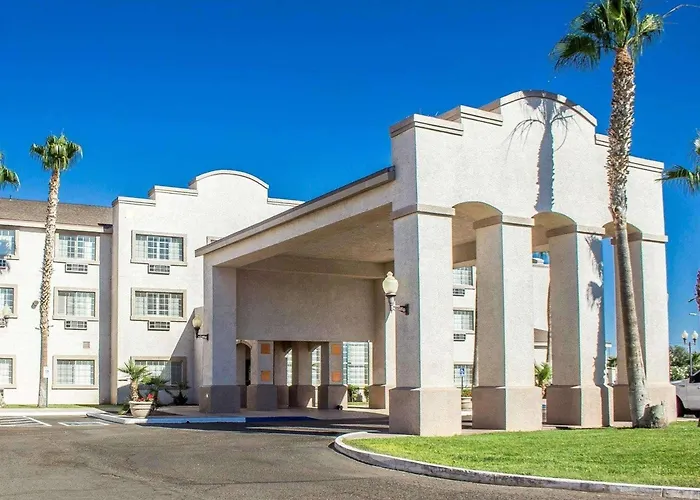 La Quinta & By Wyndham Copper Valley Hotel