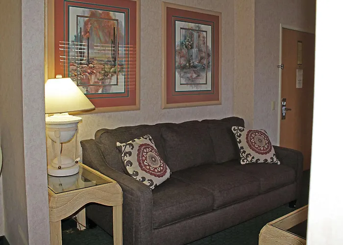 La Quinta & By Wyndham Copper Valley Hotel 2*
