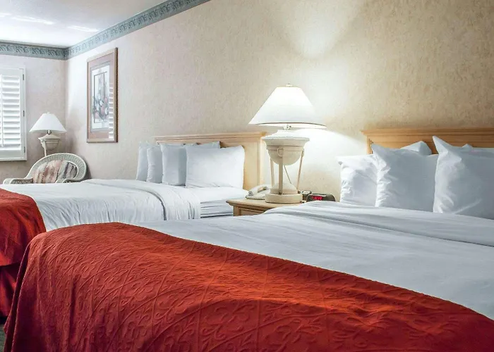 La Quinta & By Wyndham Copper Valley Hotel
