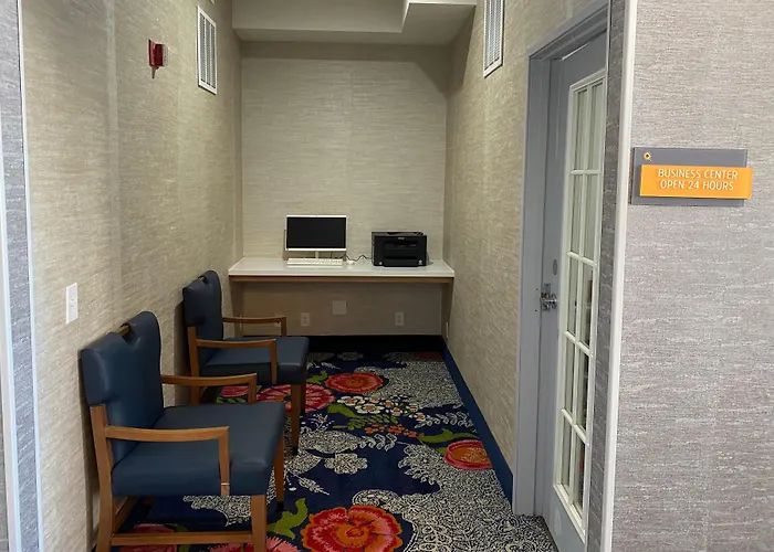Hotel La Quinta & By Wyndham Copper Valley Safford